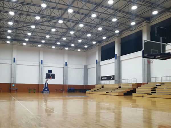 篮球馆案例